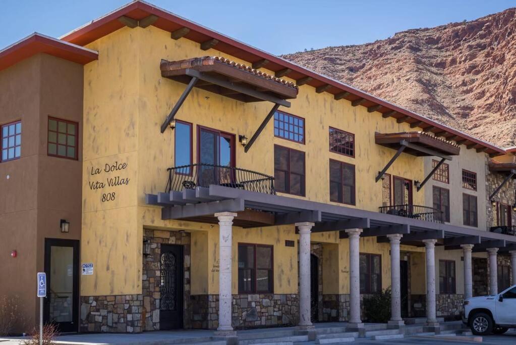 Luxury Downtown Rental Moab Luaran gambar