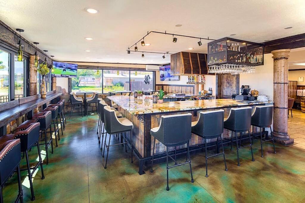 Luxury Downtown Rental Moab Luaran gambar